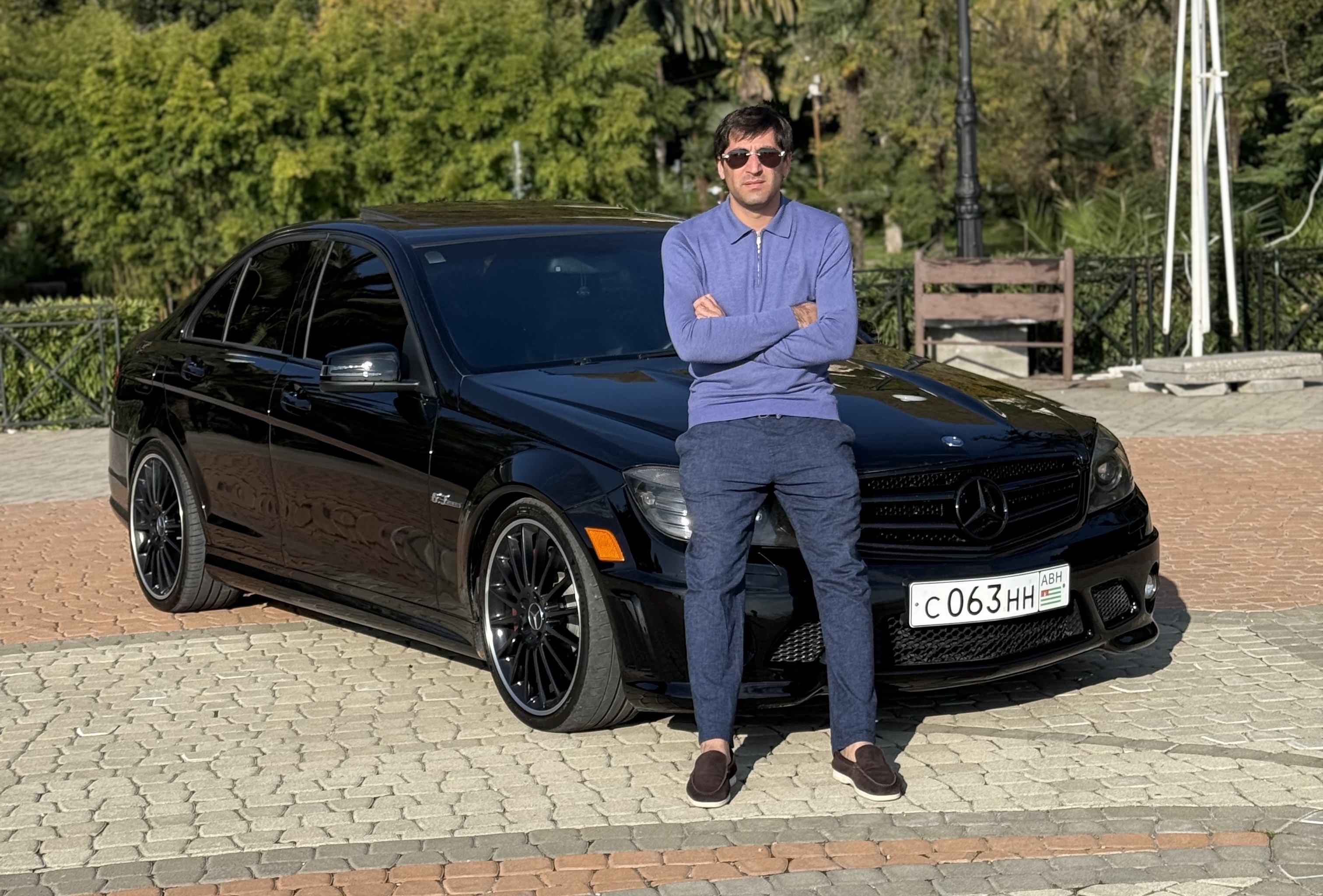 Mercedes вид сбоку